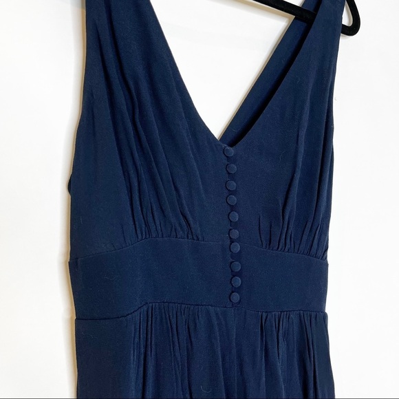 Madewell | V-Back Wide Leg Pleated Jumpsuit in Navy - Picture 6 of 9